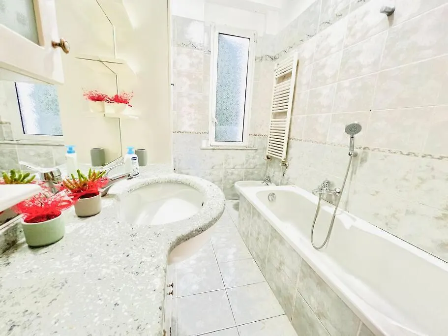Suite Bellavista - Centralissimo Sanremo 0*,  Italy